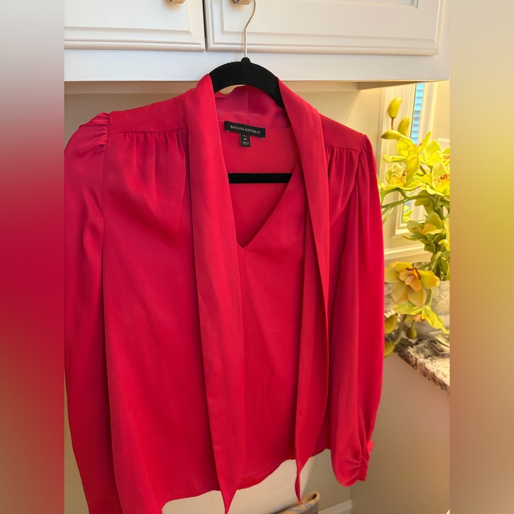 Banana Republic Vibrant Pink Tie Neck Scarf Bow Blouse M